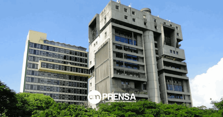 Contraloría lanza fuerte advertencia a la CCSS por fallos en servicio de imágenes médicas